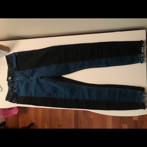 Two-Tone Panel Cropped Jeans - Picture 1 of 3
